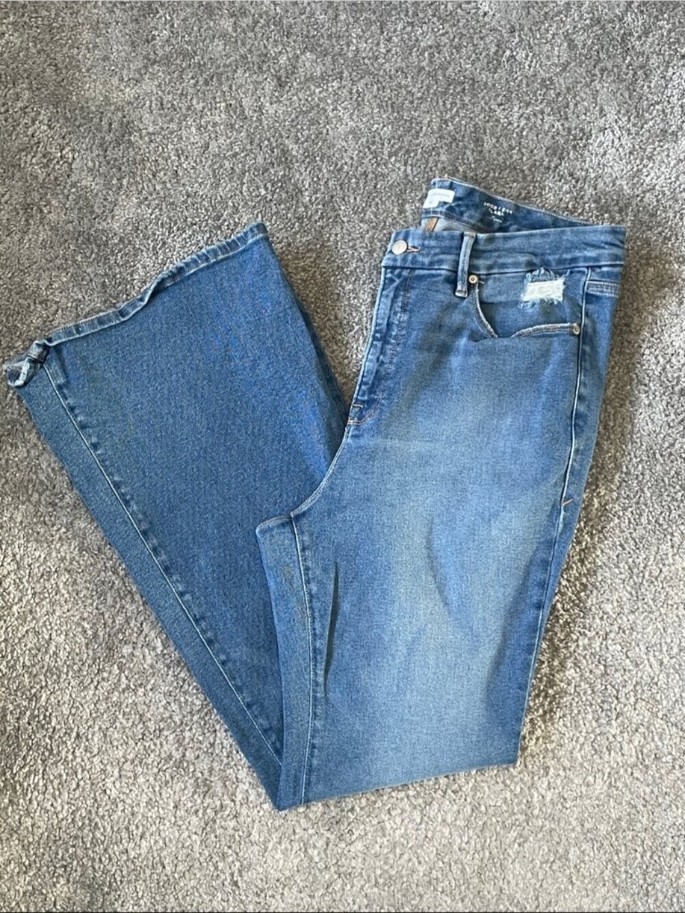 EC Good American Good Legs Flare Medium Wash Jeans - Size 16 - Picture 3 of 6